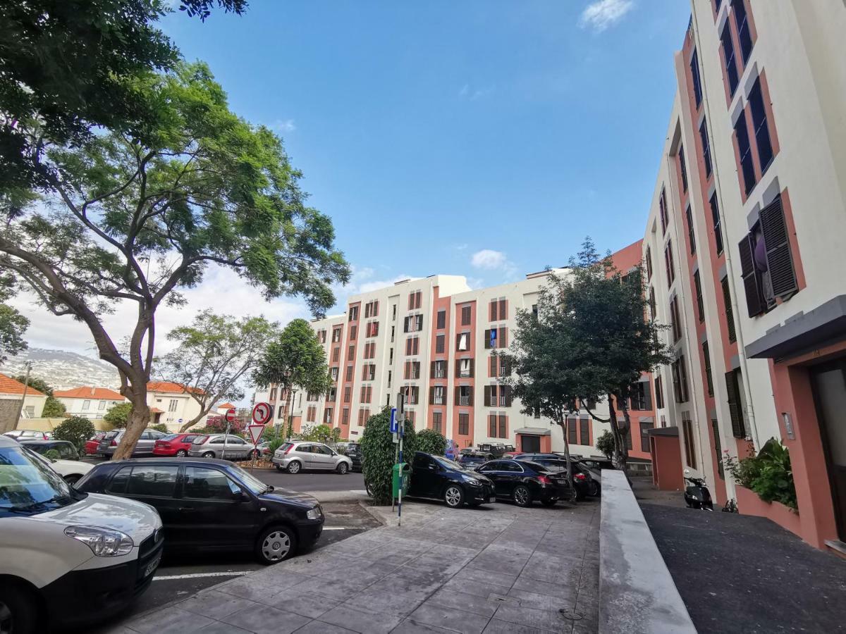 Apartment In The City Of Funchal Up 2 At 6 Pers São Pedro Exterior photo